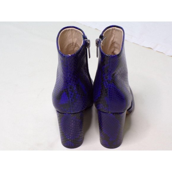 🆕 VINCE CAMUTO Sanstan Ankle Bootie Snake Blue 6 - Picture 9 of 12